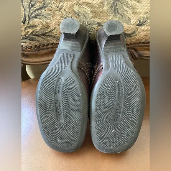 La Canadienne Tiara Leather Ankle Boot - Oxblood - Picture 4 of 4